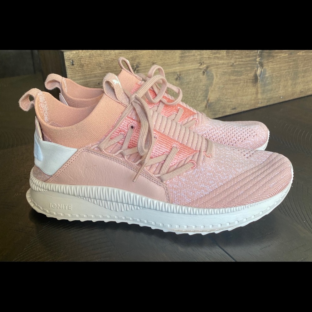 Puma Sneakers